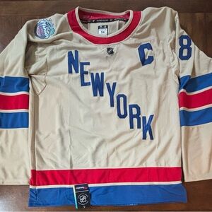 JT Miller New York Rangers 2026 Winter Classic Jersey Size Adult XL (54) NWT